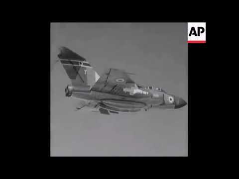 RAF Gloster Javelin in flight