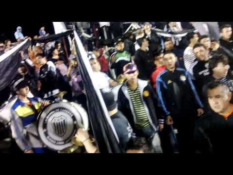 "VENGO DEL BARRIO DE CASEROS " LA BARRA DE CASEROS "" Barra: La Barra de Caseros &bull; Club: Club Atlético Estudiantes