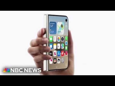 Screens crack on Apple’s new foldable iPhone
