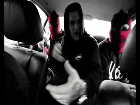 POPEK KRÓL ALBANII NAPAD NA BANK