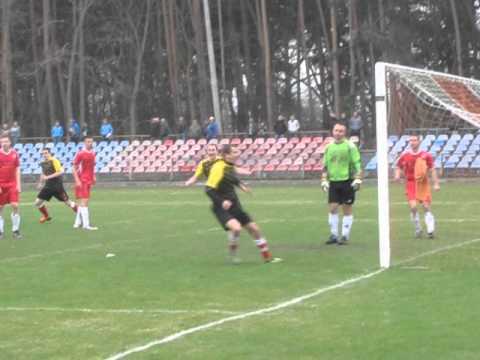 Victoria Bartoszyce - Czarni Olecko 1:1 (27.04.2013r.) - bramka Kamila Szarneckiego