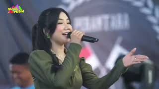 Download lagu Ngamen 10 - Cantika Nuswantoro Adella. Perantara Community mp3 Download lagu Ngamen 10 - Cantika Nuswantoro Adella. Perantara Community mp3