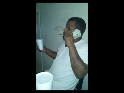 Jizzle Montana(feat. HippieTae) - Grean & Lean