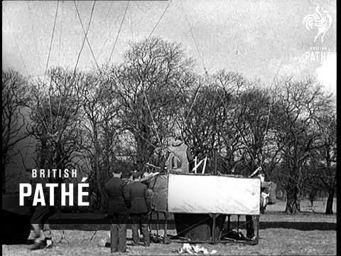 Special Presentation Of British Paratroops (1941)