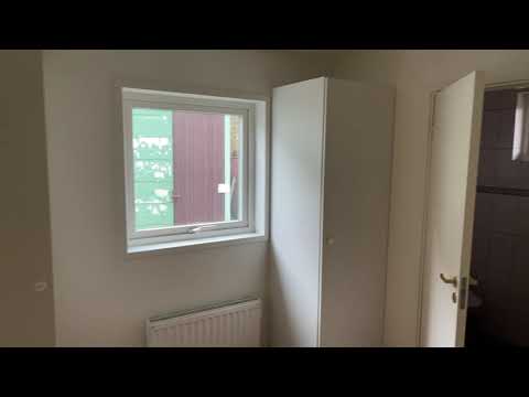 Köp Sommarstuga 37,5 m2 med 1 sovrum, toalett & kök på Klaravik