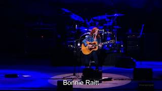 Bonnie Raitt - Devil Got My Woman (Skip James cover)