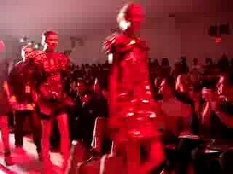 O desfile de Alexandre Herchcovitch em NY