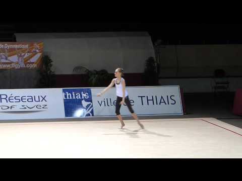 Veronica BERTOLINI Massues entrainement Grand prix de Thiais 2013