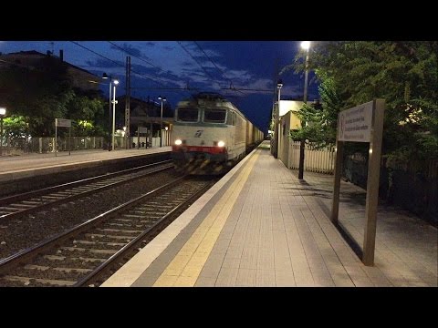 Doppia di fischiettate per la E652.122!