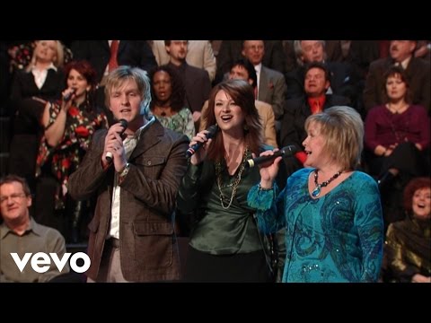 Squire Parsons, Charlotte Ritchie, Sheri Easter, Devon McGlamery - Living By Faith [Live]