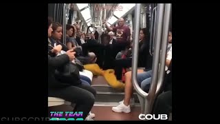 [問卦] 在捷運上唱歌是不是就不用戴口罩了？