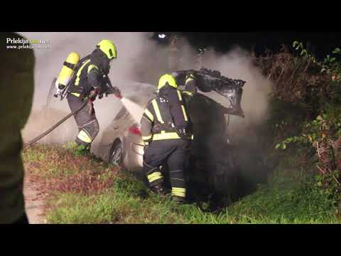 Požar osebnega vozila v Pristavi