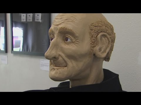 Art exhibit aims to identify John and Jane does in Florida