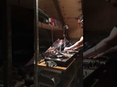 Massie @ Hardgroove Livestreaming vinylcast # Dusty Road Ahead 1 june 2018