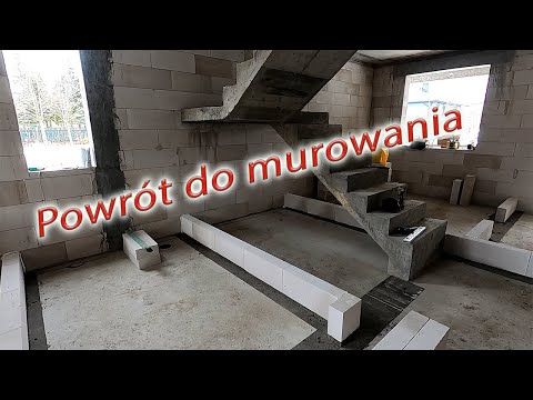 Murowanie pierwszej warstwy ścian działowych. Już widać koniec budowy