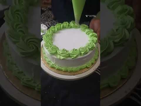 vanilla cake#cakedesign 0