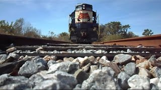 preview picture of video 'Florida Gulf Coast Train Side & Under Views Coming & Going'