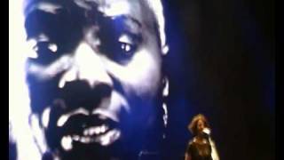 Carmen Consoli - Madre Terra live @ Roma Earth Day 2011