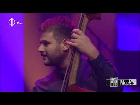 download lagu mp3 mp4 Cika Company, download lagu Cika Company gratis, unduh video klip Cika Company