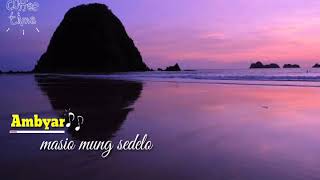 Download lagu Story wa - lagu 'SEWATES ANGEN' mp3