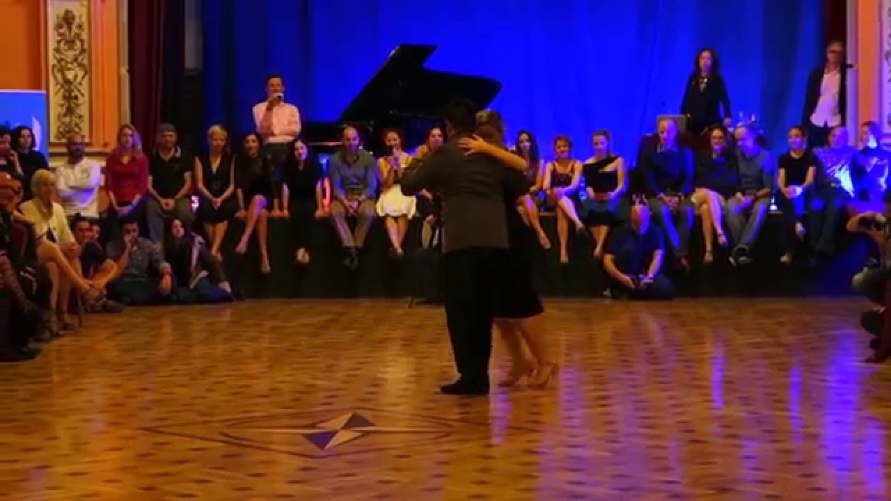 Carlos Espinoza & Noelia Hurtado 3/4