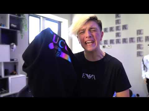 Morgz Sets His $1000 Gucci Sweatshirt Hoodie On Fire