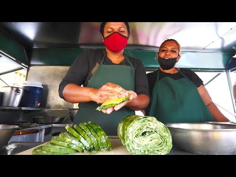 Trinidadian STREET FOOD TOUR of Chaguanas!! Trini & Venezualen Food in Trinidad!!