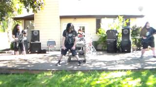 preview picture of video 'Taco Ninjas-Slippin up her skirt live at Deadfest'