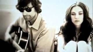 Scarlett Johansson &amp; Pete Yorn (Relator)
