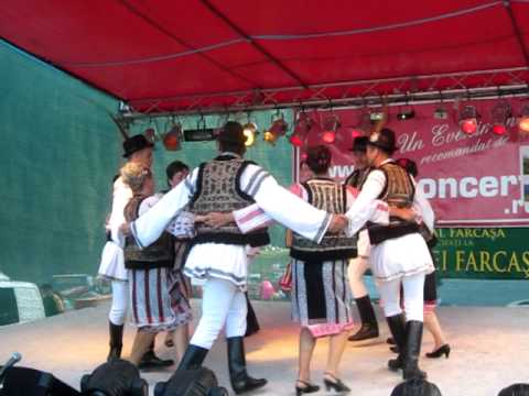 Ziua Comunei Farcasa - Hora