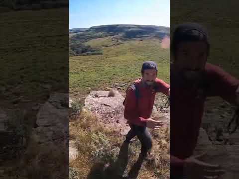 En la cima del Cerro Miriñaque (Rivera 🇺🇾) con el Guía Wilkinson Freitas (Abril 2021)