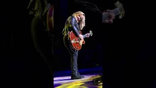 Melissa Etheridge “You Used to Love to Dance” Live @ Rock the Casa 3/3/18