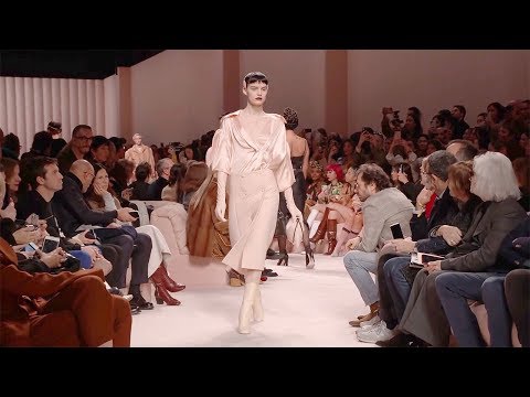 Focus on Hannah Elyse | Fall Winter 2020/2021 | Models