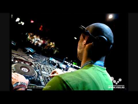 DJ Macro Live Mix 09-06-2011.
