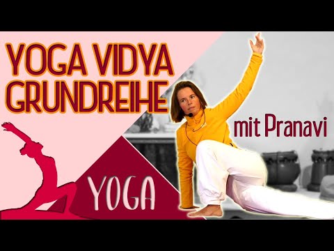 Yogastunde Yoga Grundreihe Mittelstufe mit Pranavi - Yoga Vidya Live 16:30 Uhr 04.10.2020