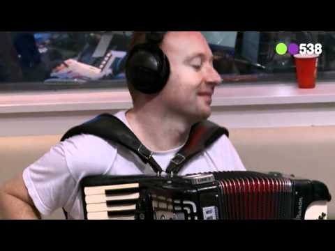 Frans Duijts - Morgen is pas morgen (live bij Evers Staat Op)