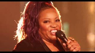 Next to Me - Donna Allen vs  Tessanne Chin (The Voice Battle)