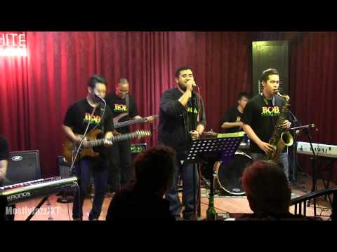 Mike Mohede Tribute to Bob Marley - Medley @ Mostly Jazz 30/05/14 [HD]