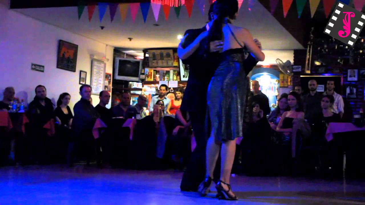 JULIAN VILARDO y DANIELA BARRIA en MILONGA10 "La Tupungatina"