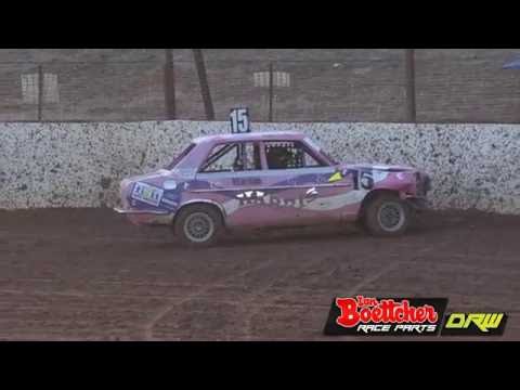 Junior Sedans - Heat 2 - Carina Speedway - 01.10.16