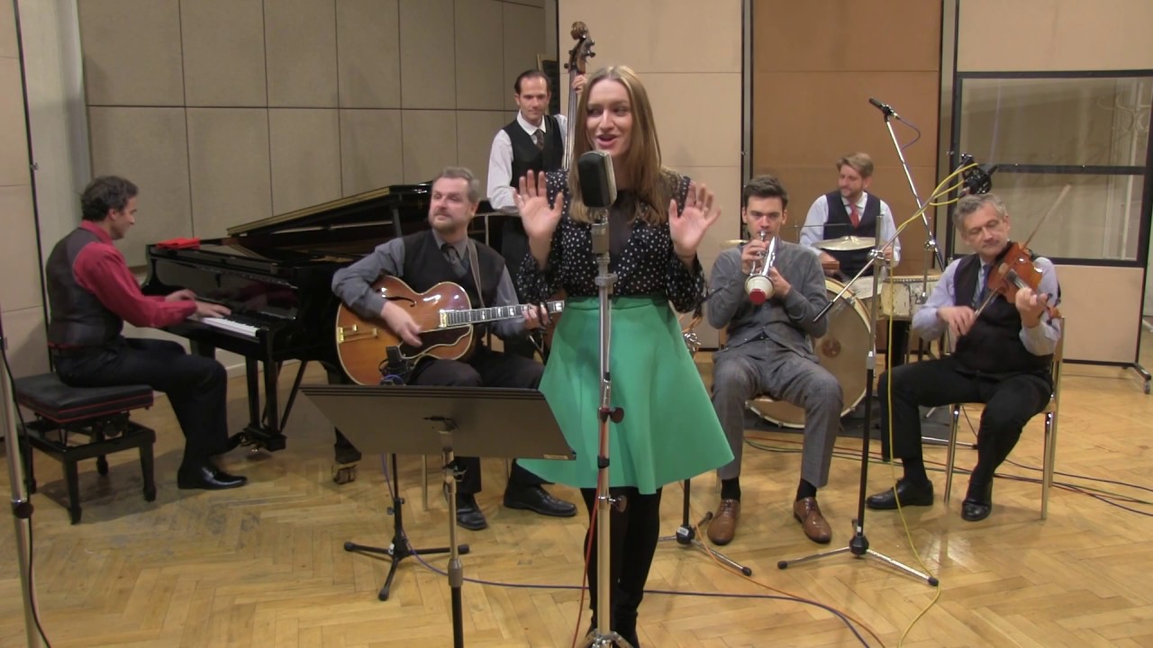 You Took Advantage Of Me - Swing Session and Karolina Otevřelová - Stasiaková - LIVE 2020