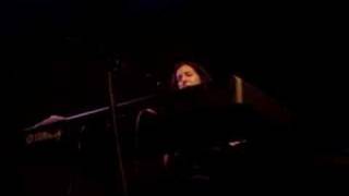 Rosie Thomas -- All The Way To New York City