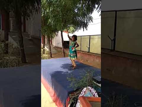Kaali kaali badli dance