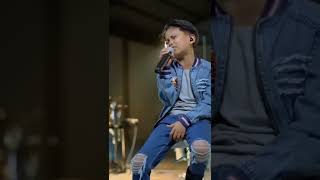 Download lagu Farel Prayoga Full senyum sayang🎤 mp3