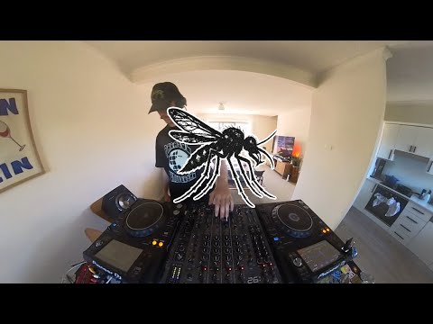 MOZZ - 125-130BPM - Minimal Techno Mix - FOUNDATIONSTECHNO.COM