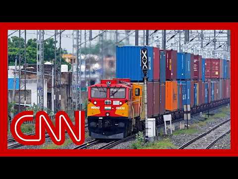 受關稅影響的行業正在失去工作崗位 (Tariff-exposed industries are losing jobs)