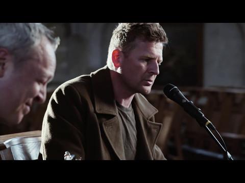 VESTROCK Basilieksessies: Racoon - Bottle of Waiting Whisky