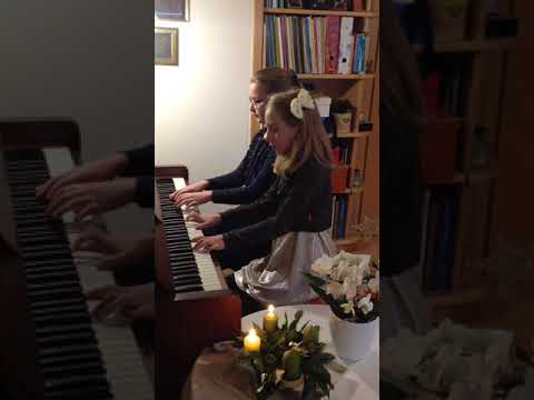 E.Hradecký : Waltz, hrají Thea Cimlová a Agáta Cimrmanová