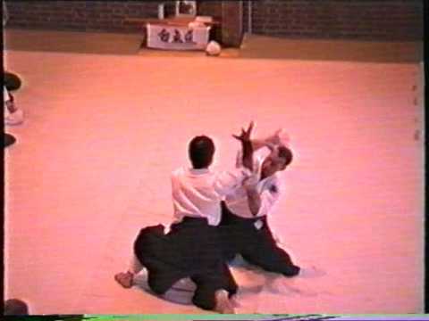 CHIBA Sensei 1988: Suwari Waza Ikkyo