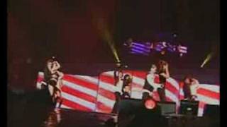 [The Real Concert]BigBang--She Can&#39;t Get Enough